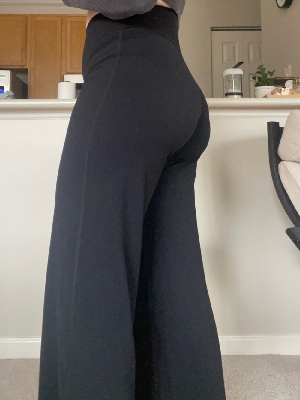 Old Navy Black Wide-Leg Legging Lounge Pants - Picture 3 of 8